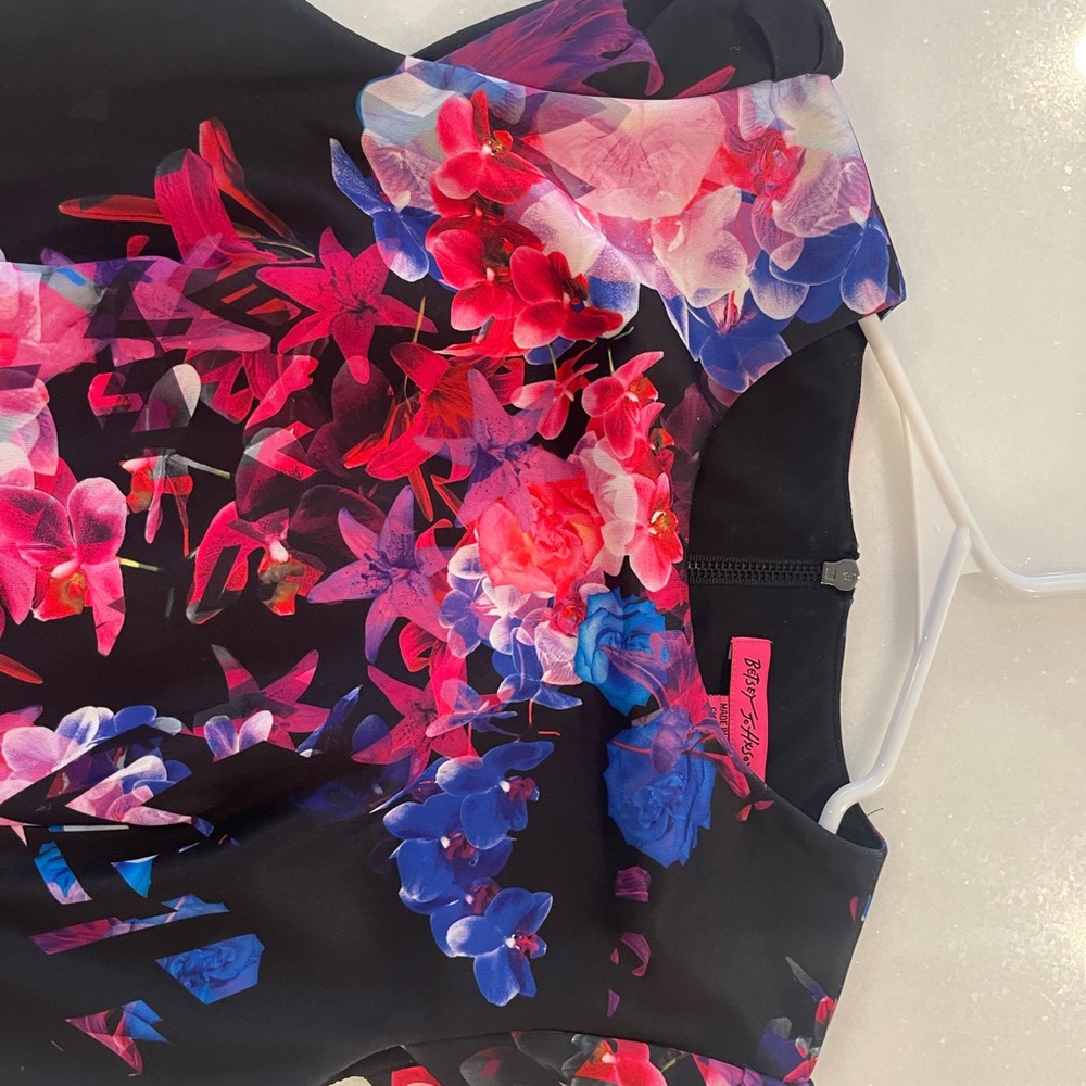 Betsy Johnson Dress size 2